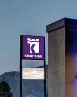 Knights Inn Lake City