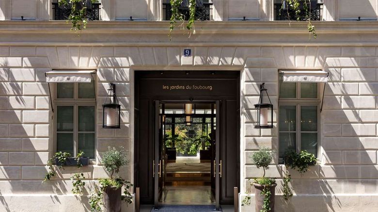 Les Jardins du Faubourg Exterior. Images powered by <a href="https://iceportal.shijigroup.com" target="_blank" rel="noopener">Ice Portal</a>.