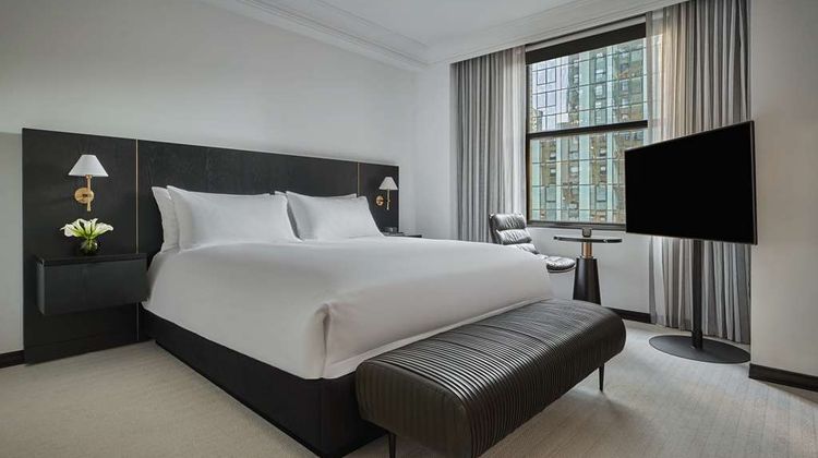 Pendry Chicago Suite