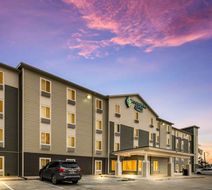 WoodSpring Suites Sulphur Exterior