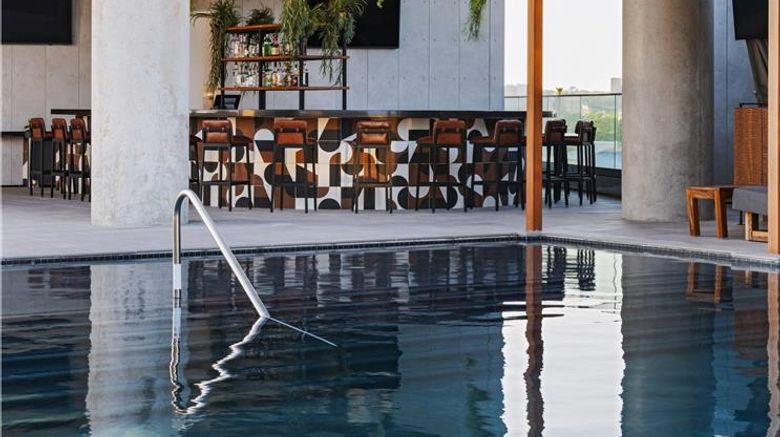 <b>Thompson San Antonio Riverwalk Pool</b>. Images powered by <a href="https://iceportal.shijigroup.com/" title="IcePortal" target="_blank">IcePortal</a>.
