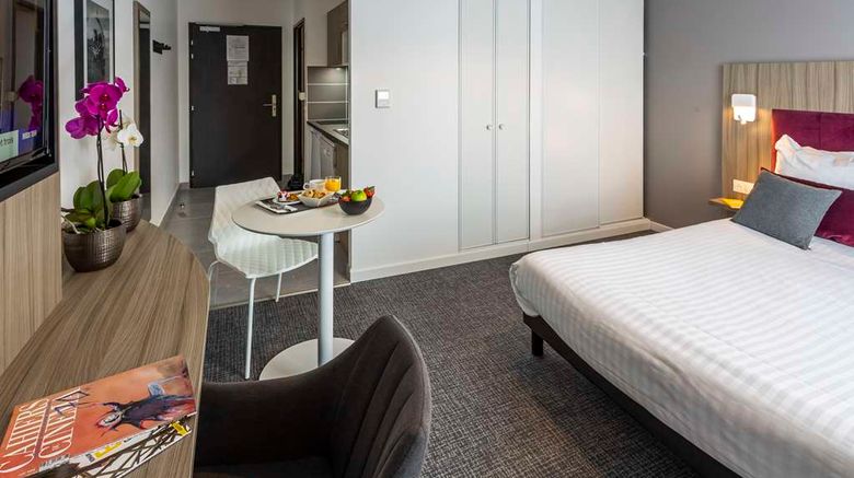 <b>Nemea Appart Hotel Nancy Grand Coeur Room</b>. Images powered by <a href="https://iceportal.shijigroup.com/" title="IcePortal" target="_blank">IcePortal</a>.