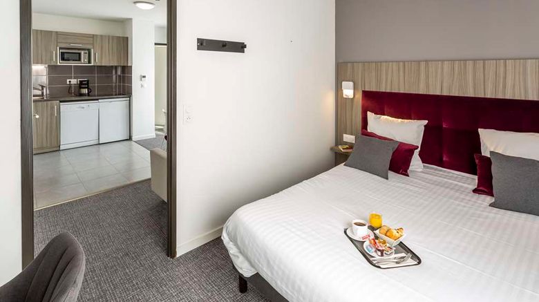 <b>Nemea Appart Hotel Nancy Grand Coeur Room</b>. Images powered by <a href="https://iceportal.shijigroup.com/" title="IcePortal" target="_blank">IcePortal</a>.