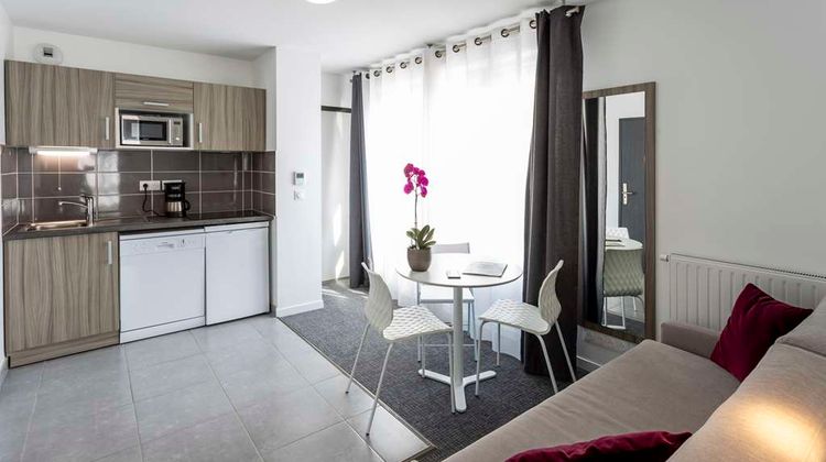 Nemea Appart Hotel Nancy Grand Coeur Room
