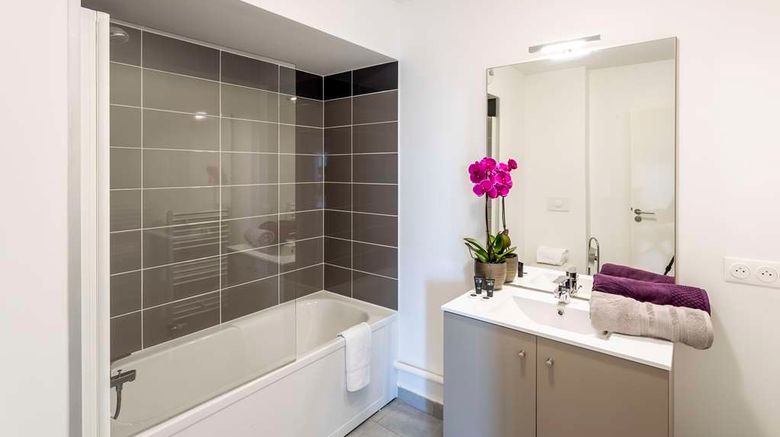 <b>Nemea Appart Hotel Nancy Grand Coeur Room</b>. Images powered by <a href="https://iceportal.shijigroup.com/" title="IcePortal" target="_blank">IcePortal</a>.