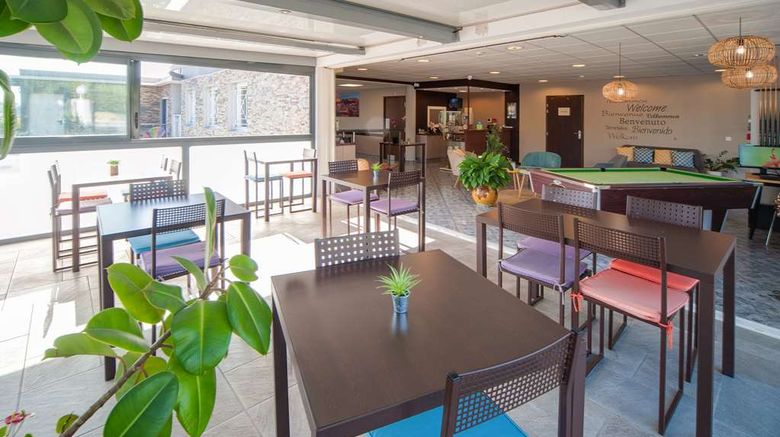 <b>Sure Hotel by BW Beziers Le Monestie Restaurant</b>. Images powered by <a href="https://iceportal.shijigroup.com/" title="IcePortal" target="_blank">IcePortal</a>.
