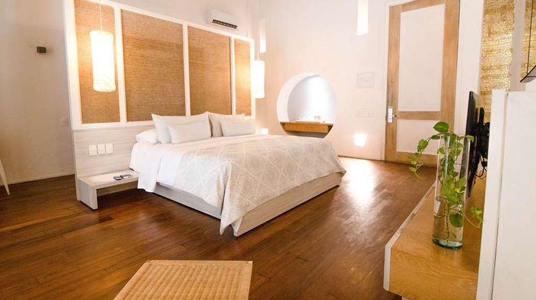 <b>Nacar Hotel Cartagena, Curio Coll Hilton Room</b>. Images powered by <a href="https://iceportal.shijigroup.com/" title="IcePortal" target="_blank">IcePortal</a>.