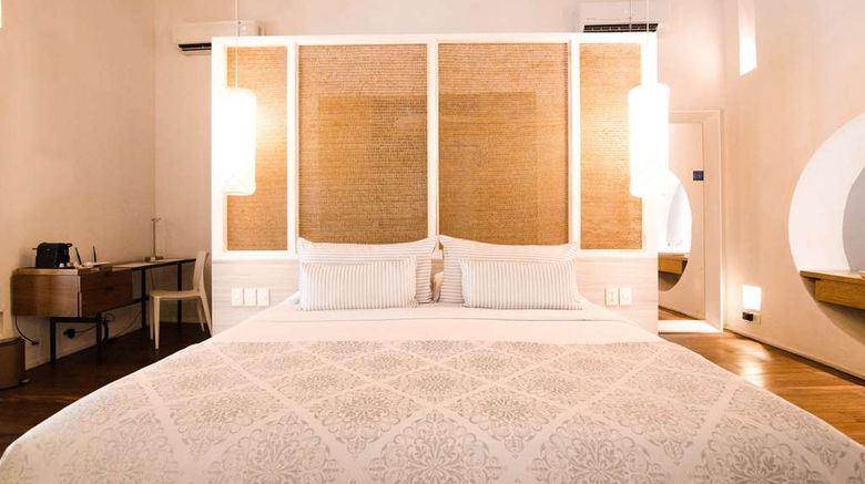 <b>Nacar Hotel Cartagena, Curio Coll Hilton Room</b>. Images powered by <a href="https://iceportal.shijigroup.com/" title="IcePortal" target="_blank">IcePortal</a>.