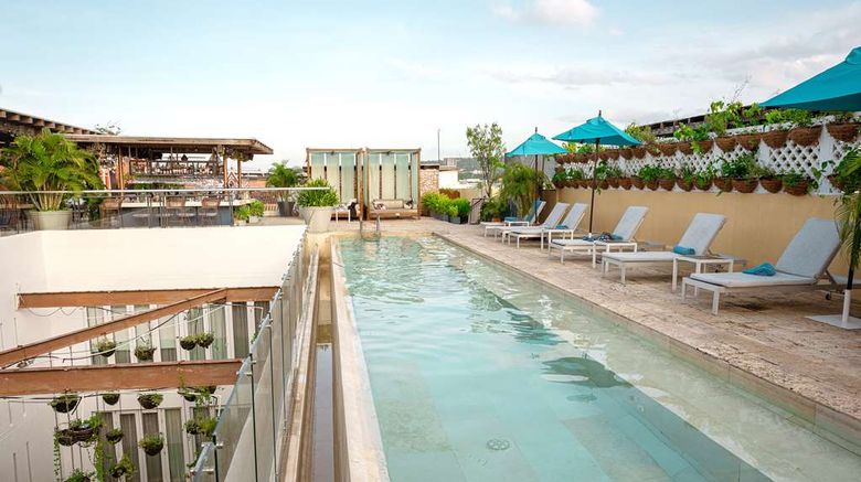 <b>Nacar Hotel Cartagena, Curio Coll Hilton Pool</b>. Images powered by <a href="https://iceportal.shijigroup.com/" title="IcePortal" target="_blank">IcePortal</a>.