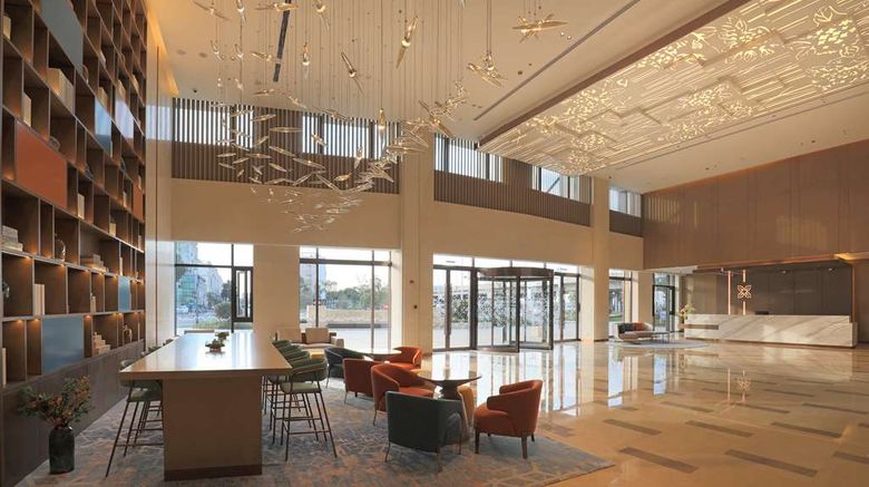 <b>Hilton Garden Inn Changzhou Jintan Lobby</b>. Images powered by <a href="https://iceportal.shijigroup.com/" title="IcePortal" target="_blank">IcePortal</a>.