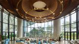 <b>Hilton Hainan Ocean Flower Island Lobby</b>. Images powered by <a href="https://iceportal.shijigroup.com/" title="IcePortal" target="_blank">IcePortal</a>.