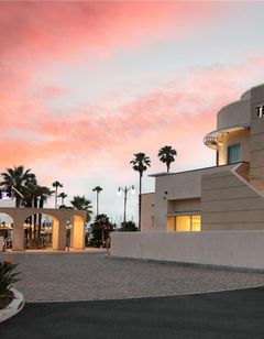 Redondo Beach Hotel