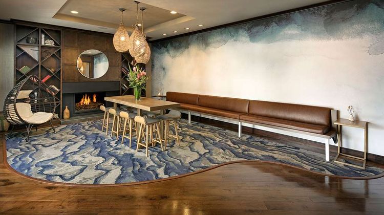 Jamaica Bay Inn Marina del Rey Lobby