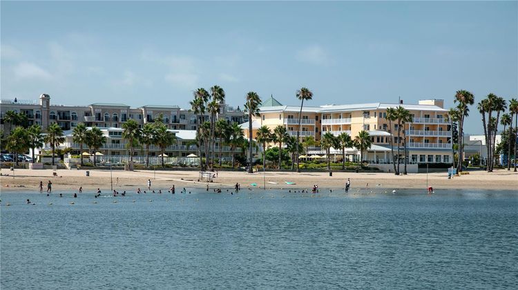 Jamaica Bay Inn Marina del Rey Exterior