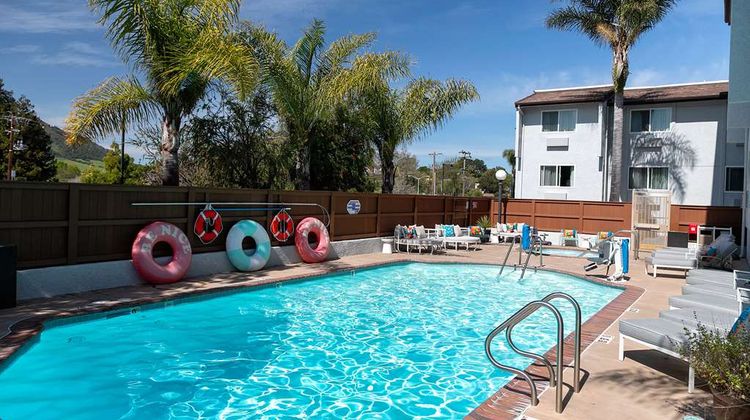 The Wayfarer, Tapestry Collection Pool