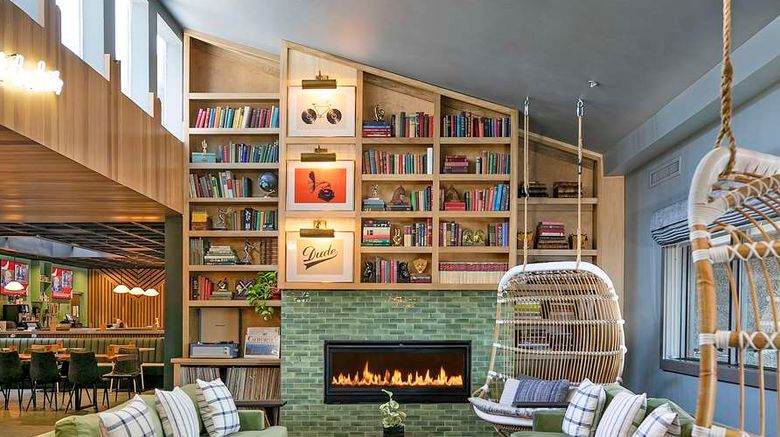 <b>The Wayfarer, Tapestry Collection Lobby</b>. Images powered by <a href="https://iceportal.shijigroup.com/" title="IcePortal" target="_blank">IcePortal</a>.