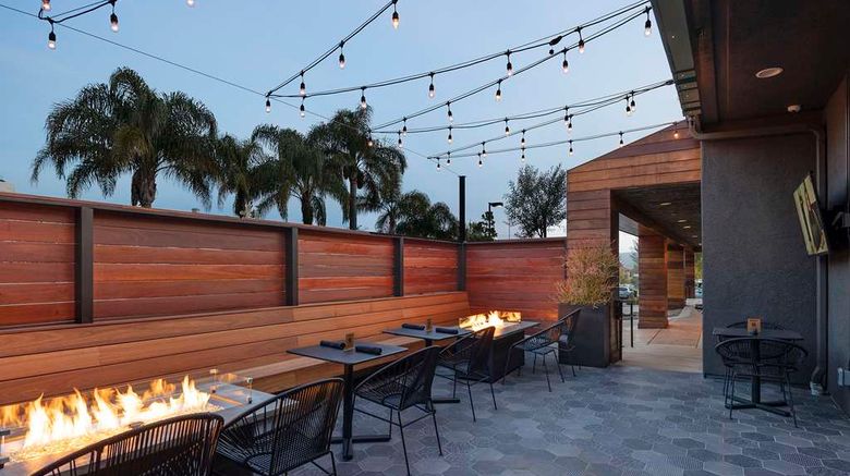 <b>The Wayfarer, Tapestry Collection Restaurant</b>. Images powered by <a href="https://iceportal.shijigroup.com/" title="IcePortal" target="_blank">IcePortal</a>.