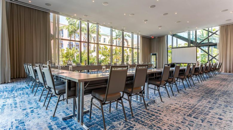 <b>The Ray Hotel, Curio Collection-Hilton Meeting</b>. Images powered by <a href="https://iceportal.shijigroup.com/" title="IcePortal" target="_blank">IcePortal</a>.