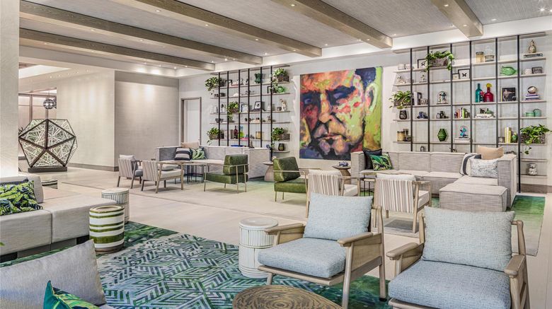 <b>The Ray Hotel, Curio Collection-Hilton Lobby</b>. Images powered by <a href="https://iceportal.shijigroup.com/" title="IcePortal" target="_blank">IcePortal</a>.