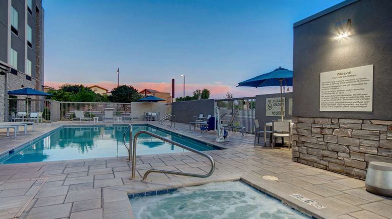 <b>Hampton Inn Queen Creek Pool</b>. Images powered by <a href="https://iceportal.shijigroup.com/" title="IcePortal" target="_blank">IcePortal</a>.