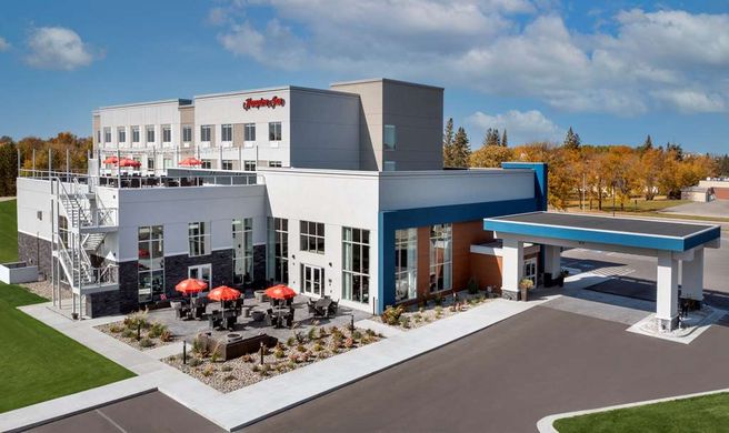 Hampton Inn Warroad Exterior