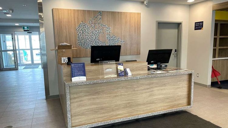 Microtel Inn & Suites by Wyndham Lobby