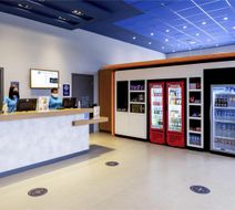 Ibis Budget Leme SP Exterior