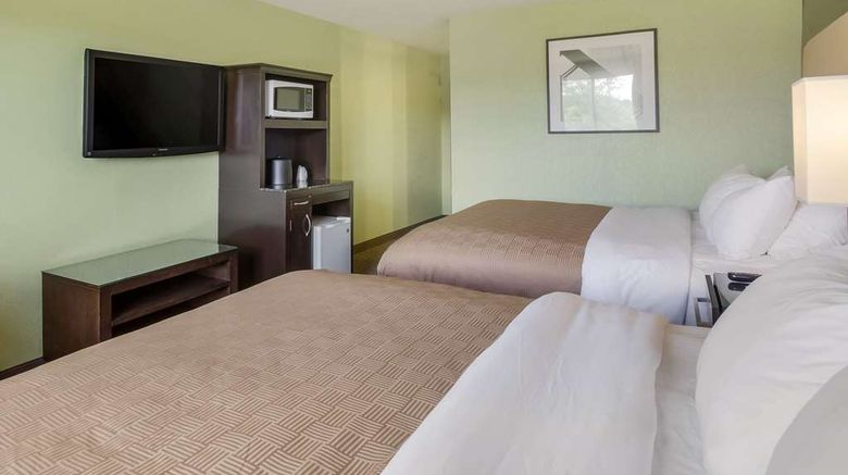 <b>Econo Lodge Hurley Ironwood Room</b>. Images powered by <a href="https://iceportal.shijigroup.com/" title="IcePortal" target="_blank">IcePortal</a>.