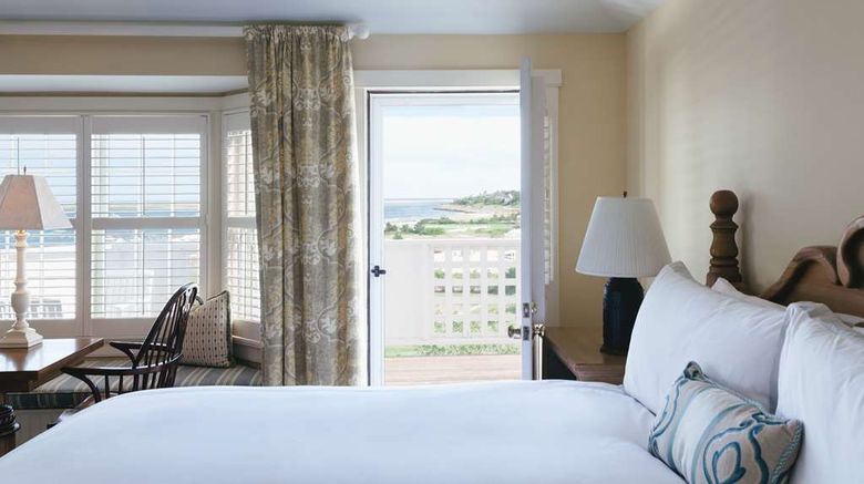 <b>Chatham Bars Inn Suite</b>. Images powered by <a href="https://iceportal.shijigroup.com/" title="IcePortal" target="_blank">IcePortal</a>.