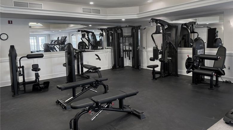 <b>Chatham Bars Inn Health</b>. Images powered by <a href="https://iceportal.shijigroup.com/" title="IcePortal" target="_blank">IcePortal</a>.