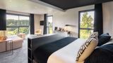 Best Western Plus Le Fairway Hotel Suite