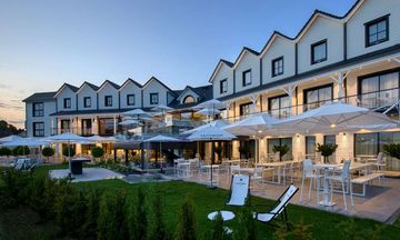 Best Western Plus Le Fairway Hotel
