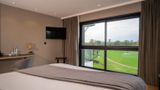 Best Western Plus Le Fairway Hotel Room