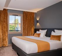Best Western Plus Le Fairway Hotel Room