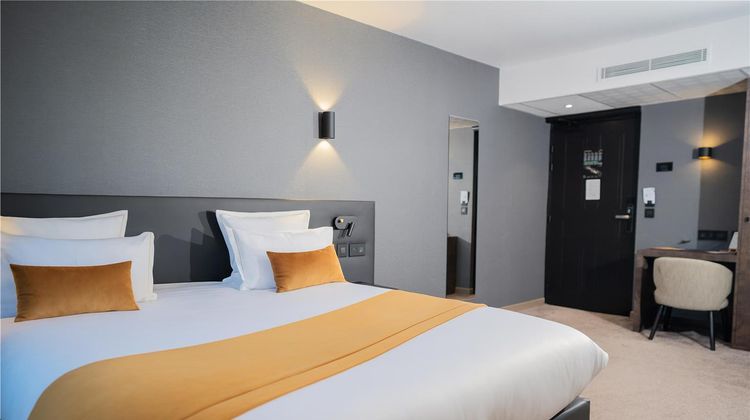 Best Western Plus Le Fairway Hotel Room