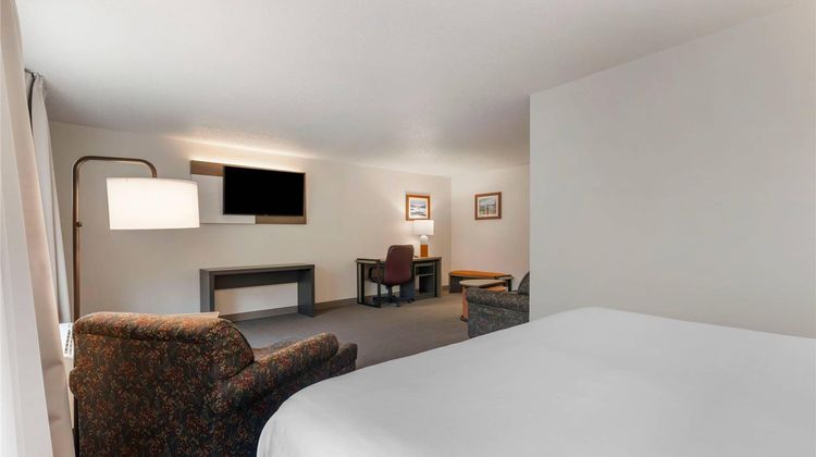 Comfort Inn & Suites Lake George Suite