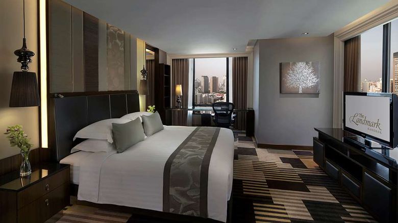 <b>The Landmark Bangkok Suite</b>. Images powered by <a href="https://iceportal.shijigroup.com/" title="IcePortal" target="_blank">IcePortal</a>.