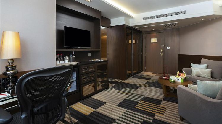 The Landmark Bangkok Room
