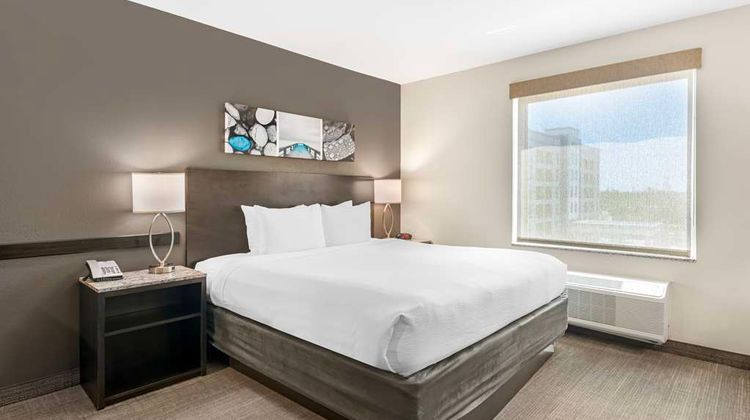 Magnolia Pointe, BW Signature Collection Suite