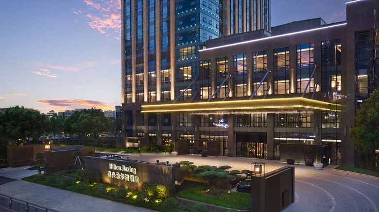 <b>Hilton Jiaxing Exterior</b>. Images powered by <a href="https://iceportal.shijigroup.com/" title="IcePortal" target="_blank">IcePortal</a>.