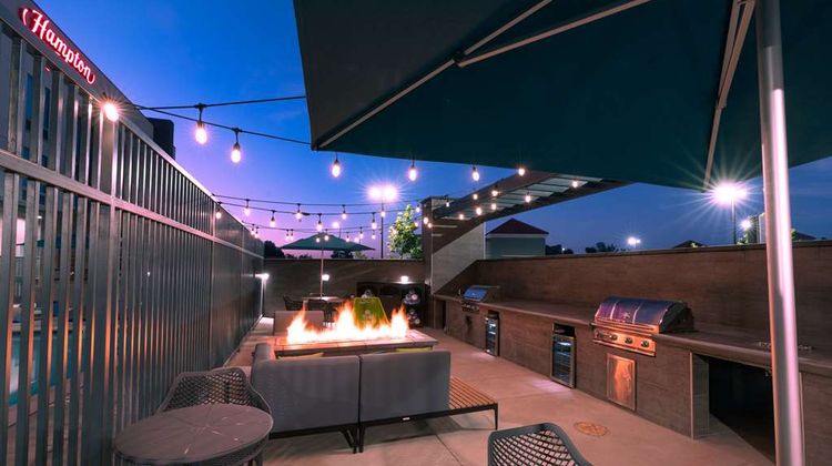 Home2 Suites Riverside March Air Reserve Restaurant