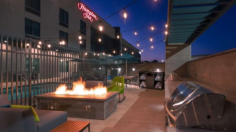 Home2 Suites Riverside March Air Reserve Restaurant