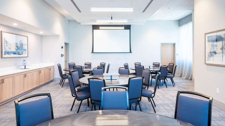 <b>Homewood Suites by Hilton Silicon Valley Meeting</b>. Images powered by <a href="https://iceportal.shijigroup.com/" title="IcePortal" target="_blank">IcePortal</a>.