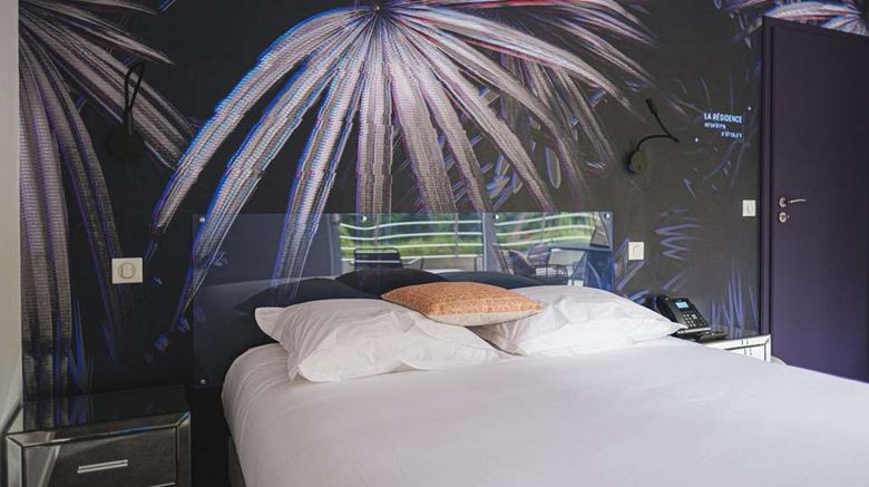 <b>Domaine de la Residence Room</b>. Images powered by <a href="https://iceportal.shijigroup.com/" title="IcePortal" target="_blank">IcePortal</a>.