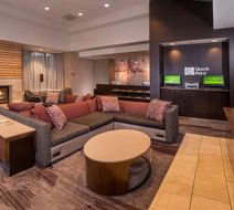 Sonesta Select Arlington Rosslyn Lobby