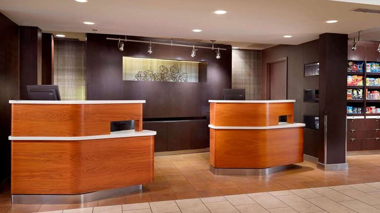 <b>Sonesta Select Atlanta Airport North Lobby</b>. Images powered by <a href="https://iceportal.shijigroup.com/" title="IcePortal" target="_blank">IcePortal</a>.