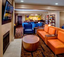 Sonesta Select Boston Danvers Lobby
