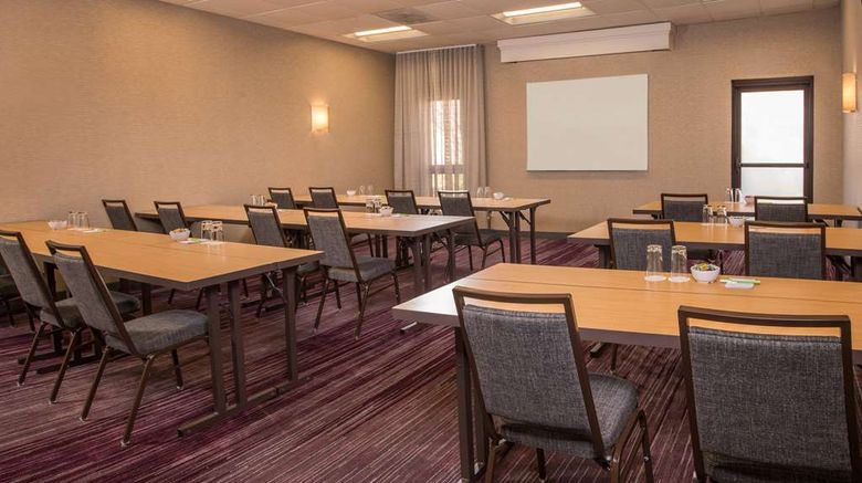 <b>Sonesta Select Columbia Meeting</b>. Images powered by <a href="https://iceportal.shijigroup.com/" title="IcePortal" target="_blank">IcePortal</a>.