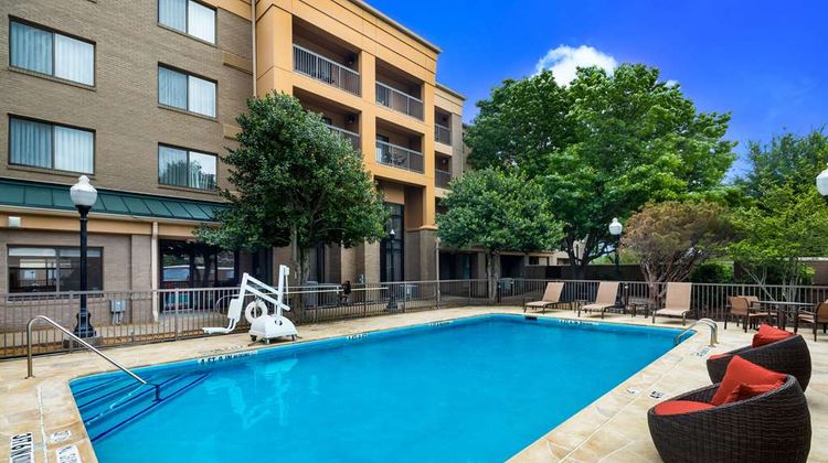 Sonesta Select Dallas Richardson Pool