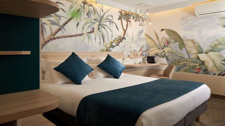 <b>Apolonoa Montmartre, Sure Hotel Coll BW Room</b>. Images powered by <a href="https://iceportal.shijigroup.com/" title="IcePortal" target="_blank">IcePortal</a>.